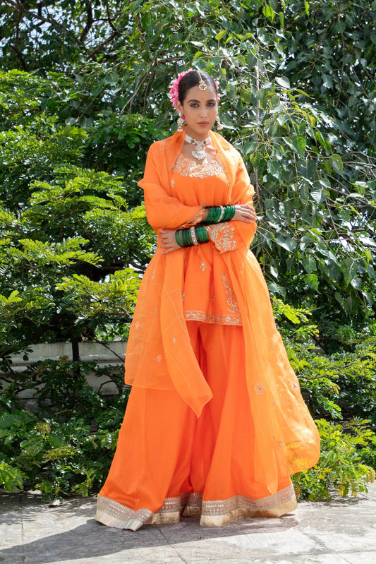 Ishaal Embroidered Kurta