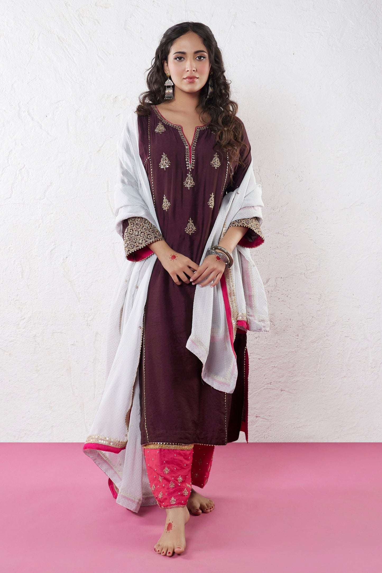 Jama Embroidered dupatta