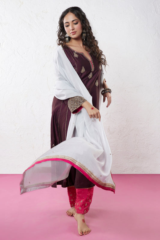 Jama Embroidered dupatta