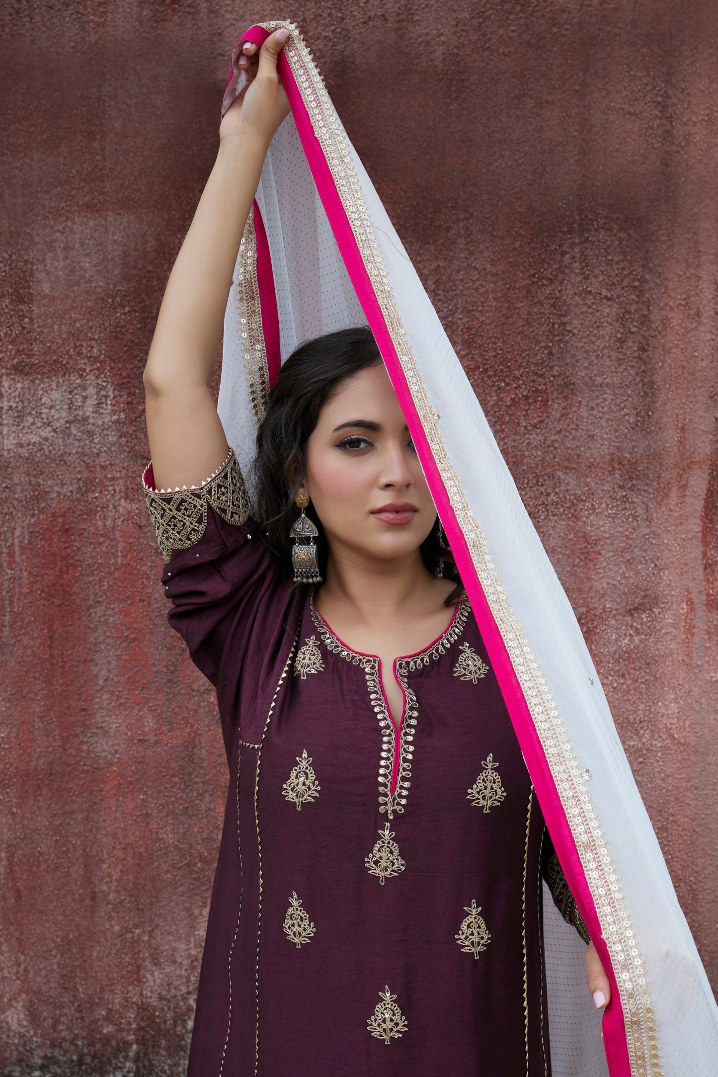 Jama Embroidered dupatta