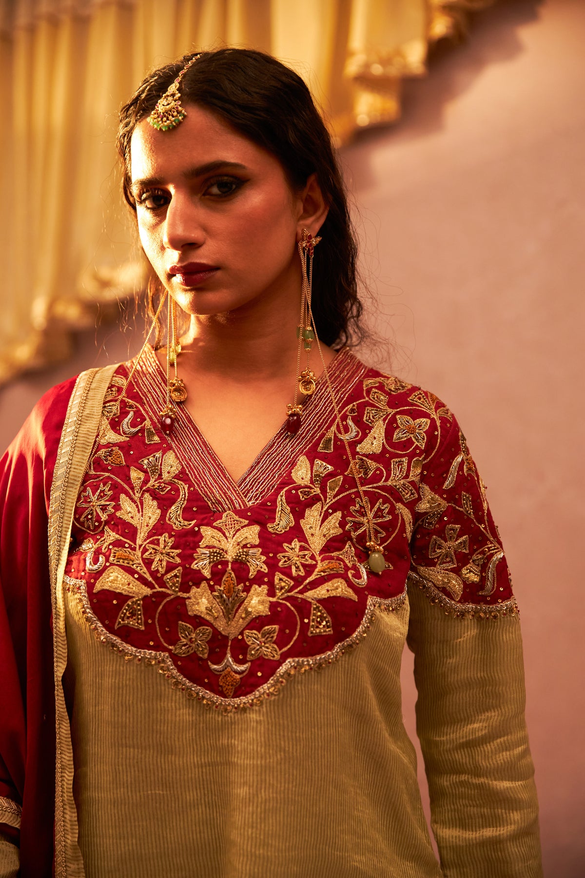 Koyal Rani Embroidered Kurta Set- Set of 3 - 4