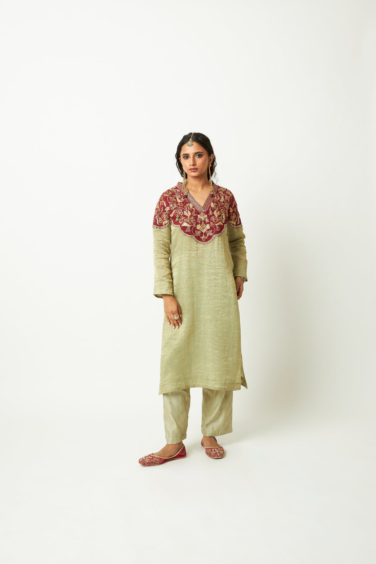 Koyal Rani Embroidered Kurta Set- Set of 3 - 10