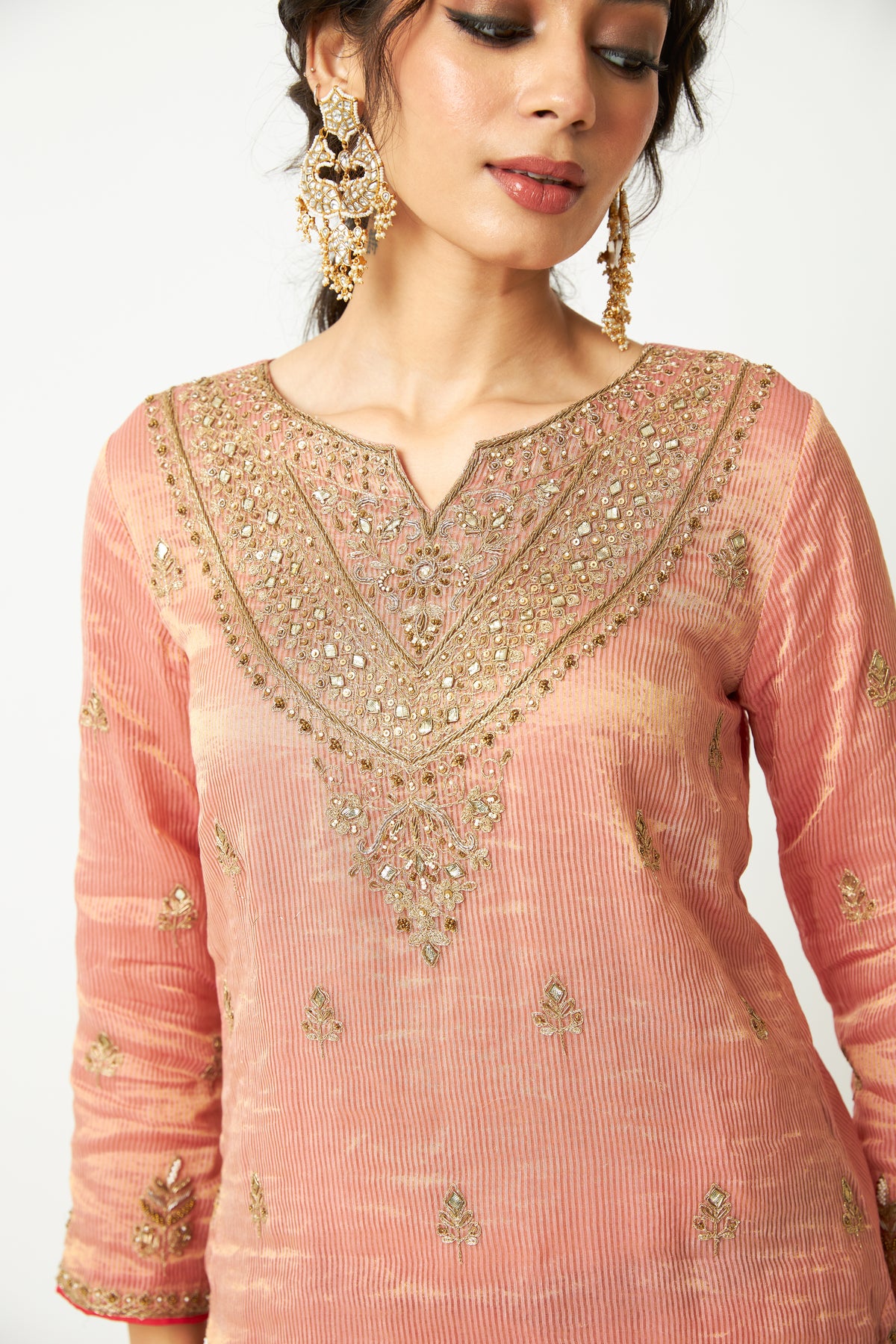 Lachak Leher Embroidered Kurta Set- Set of 3 - 6