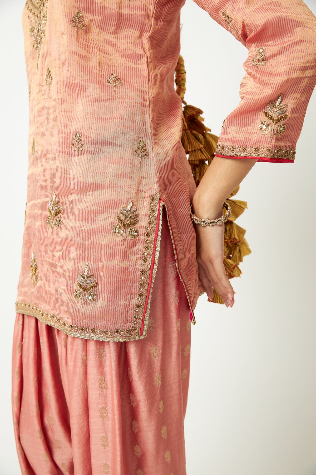 Lachak Leher Embroidered Kurta Set- Set of 3 - 7