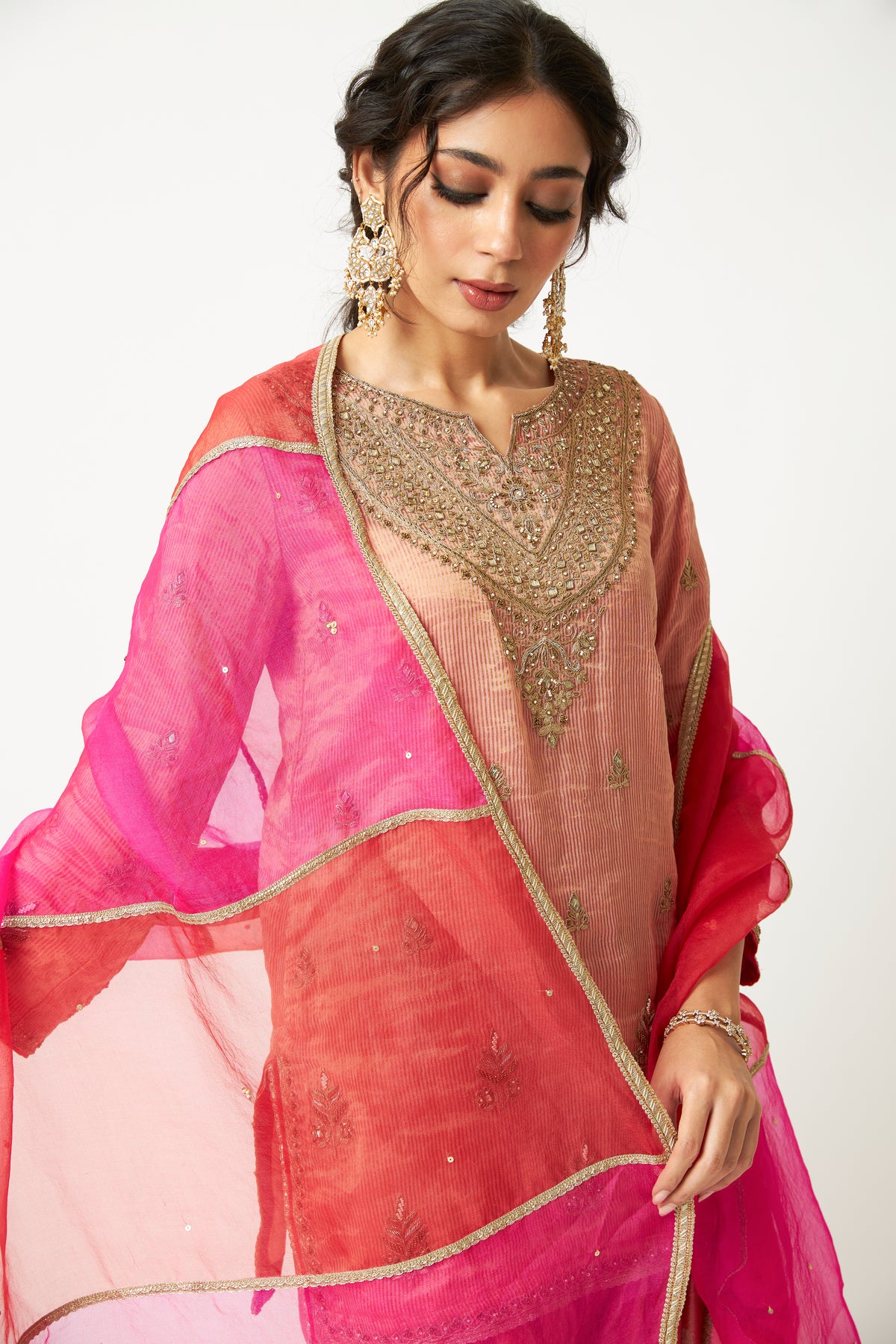 Lachak Leher Embroidered Kurta Set- Set of 3 - 8