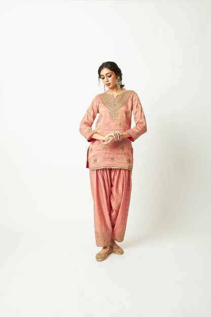 Lachak Leher Embroidered Kurta Set- Set of 3 - 11