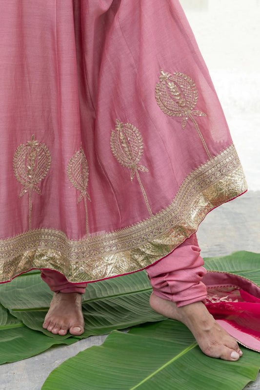 Laila Solid Churidar