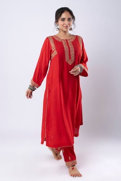 Lal Quila Embroidered Kurta Set