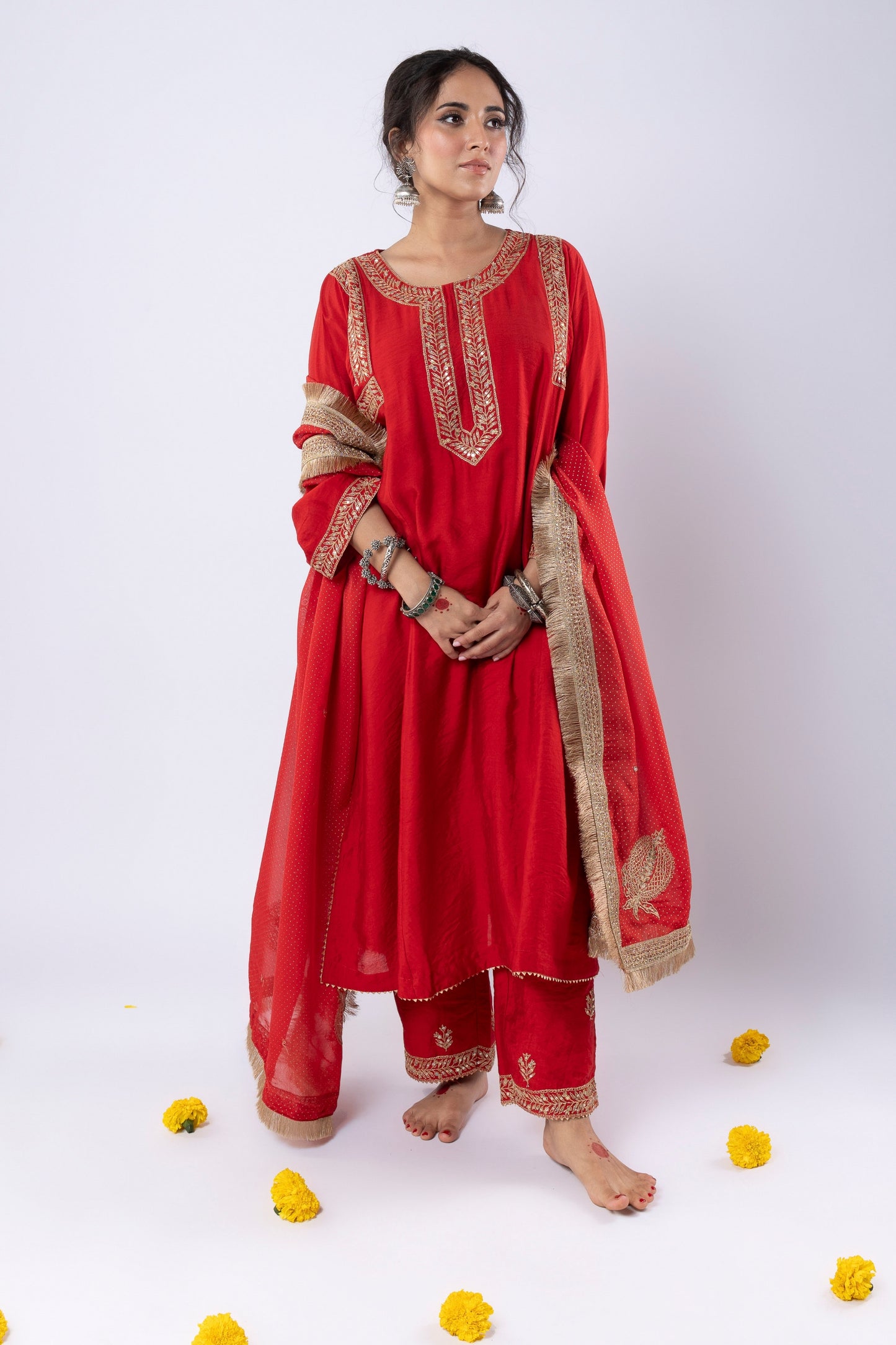 Lal Quila Embroidered dupatta
