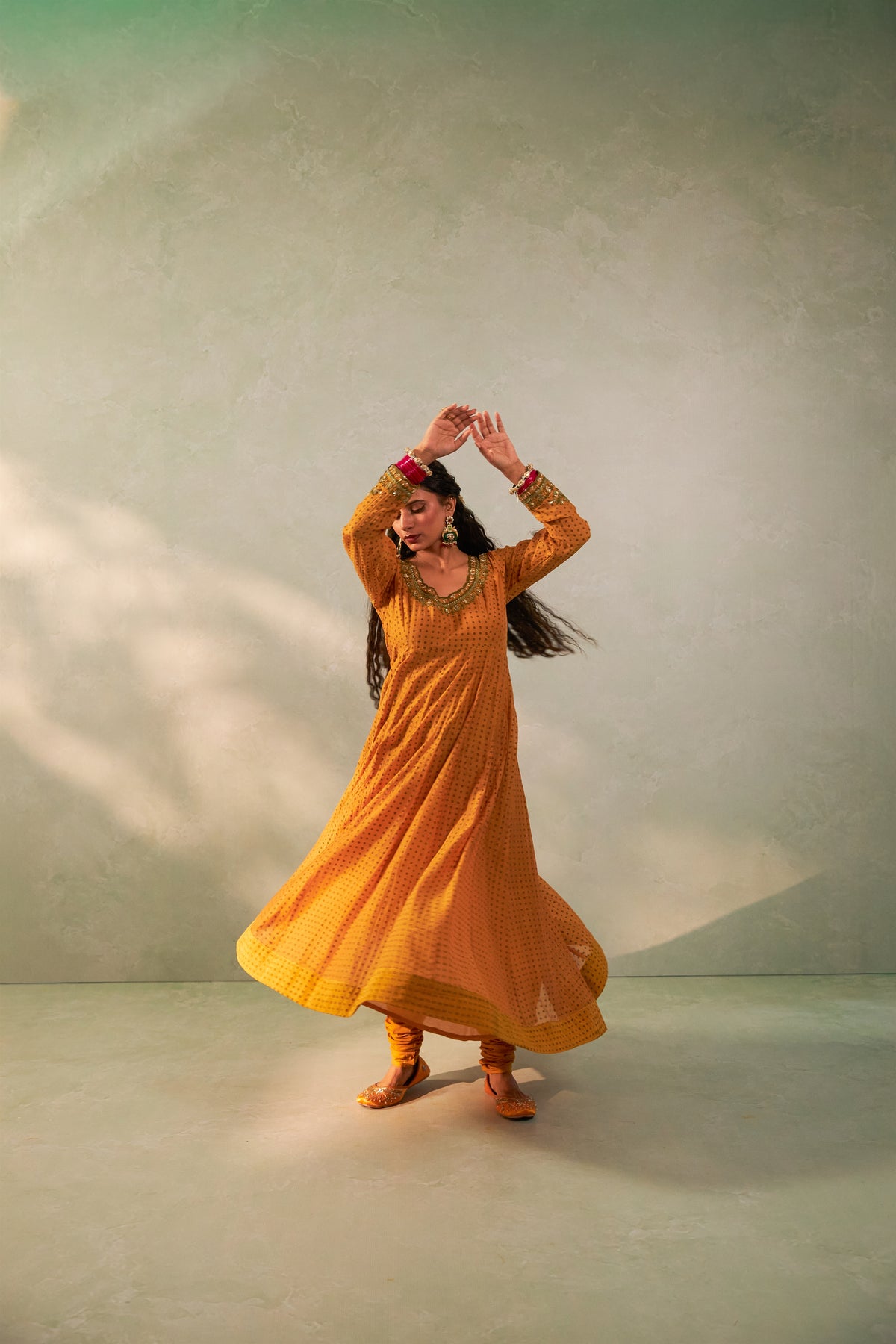 Madhubala Embroidered Anarkali Kurta