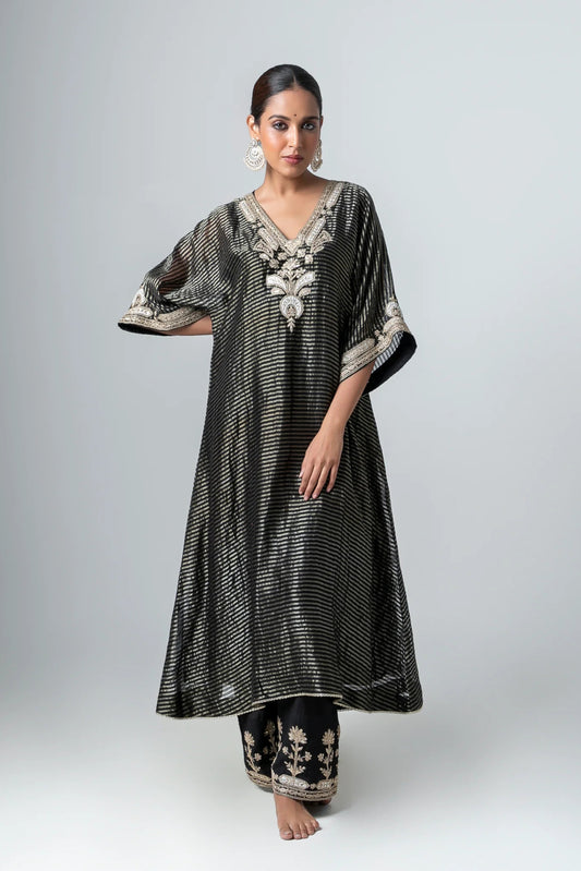 Madno Embroidered Kaftan