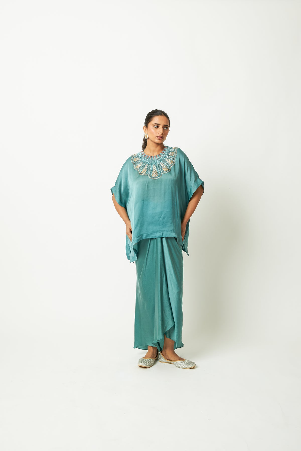 Morni Masti Embroidered Kaftan - 5