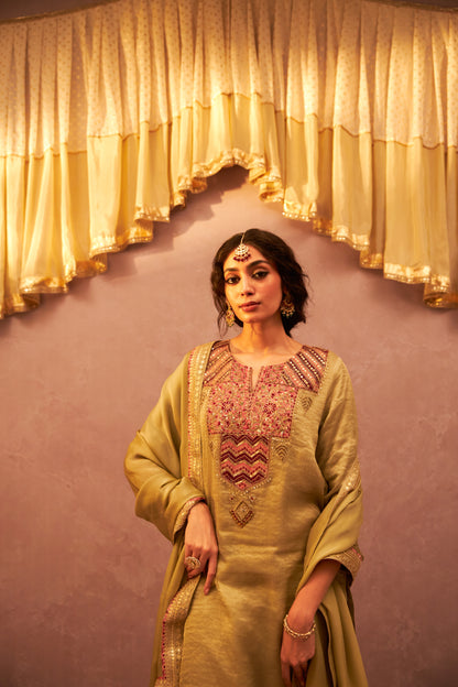 Nakhra Naaz Embroidered Kurta Set- Set of 3 - 3