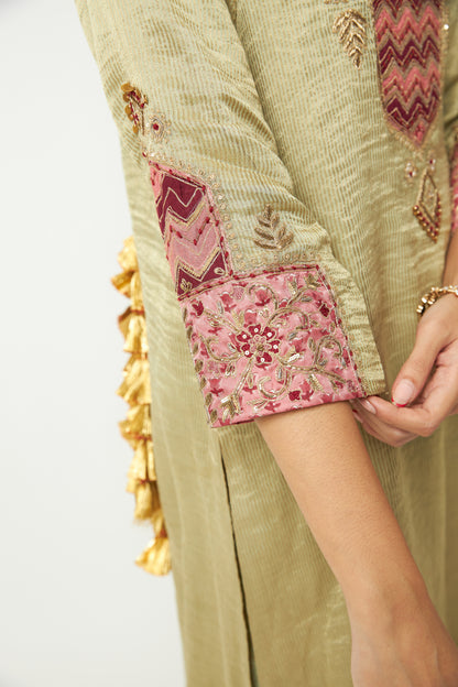 Nakhra Naaz Embroidered Kurta Set- Set of 3 - 14