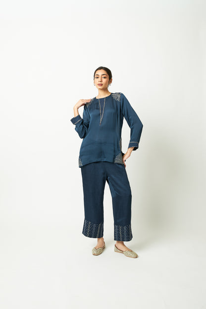 Neelanjana Embroidered Co-ord Set- Set of 2 - 6