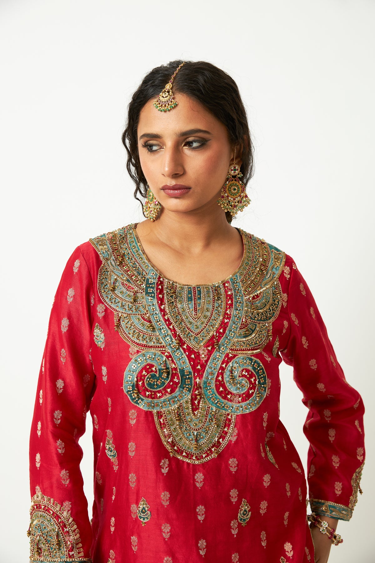 Noor Manjari Embroidered Kurta - 11