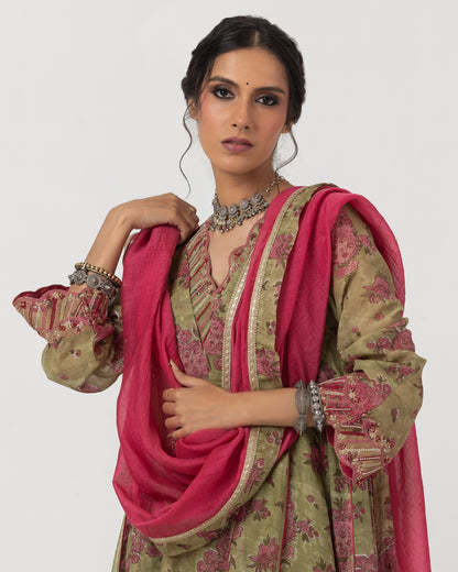 Sanna Hand Embroidered Dupatta