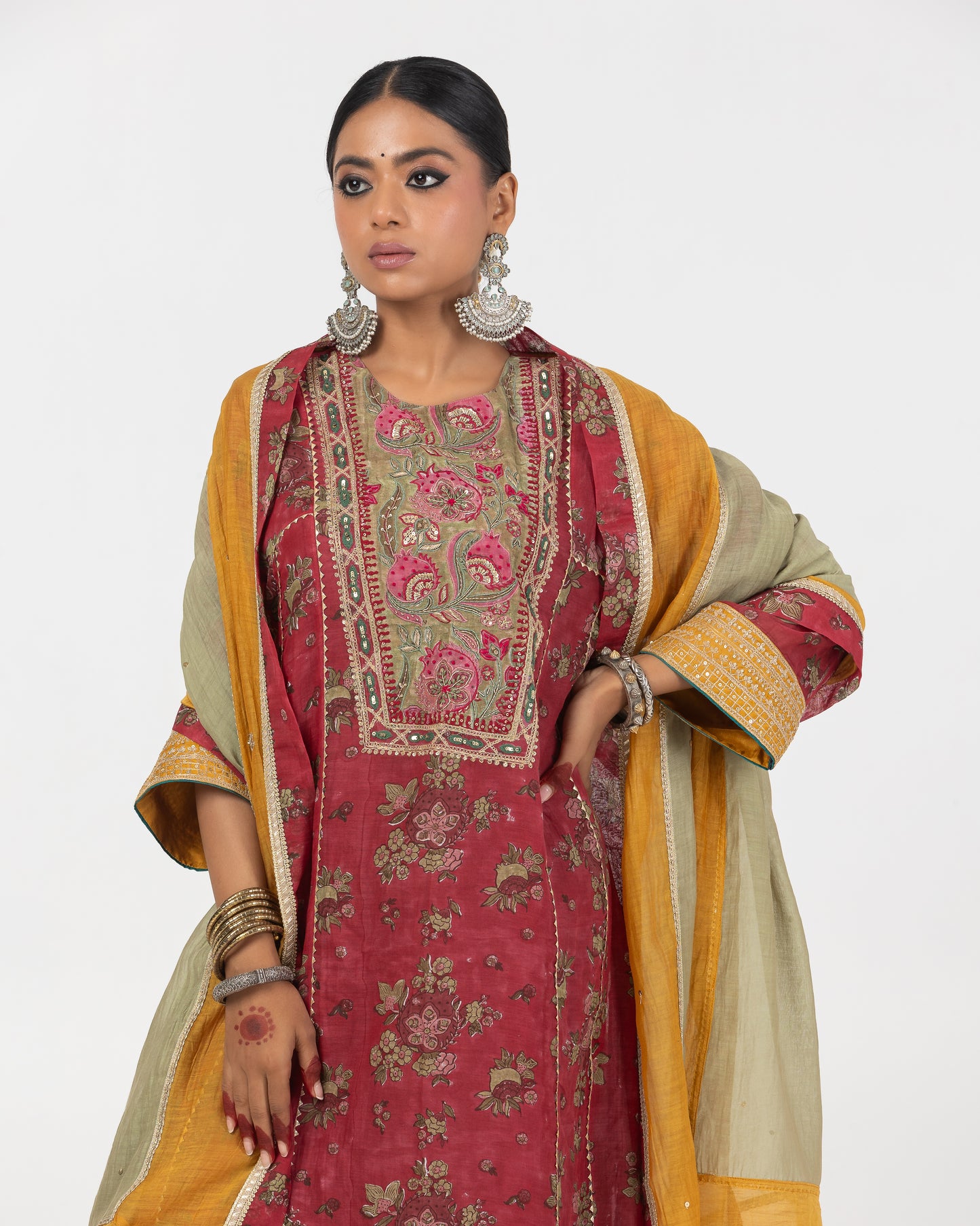 Roya Hand Embroidered Dupatta