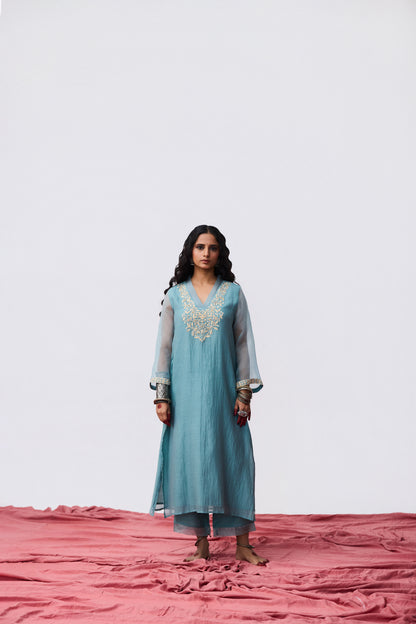 Chhanda Embroidered Kurta Set