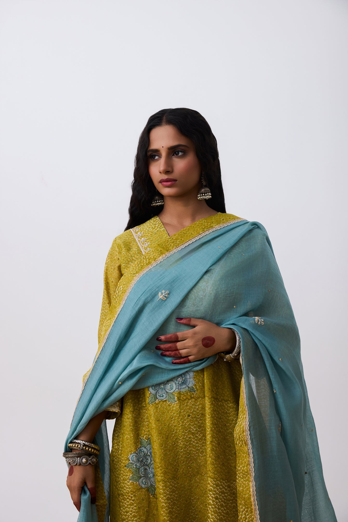 Zohur Embroidered Dupatta