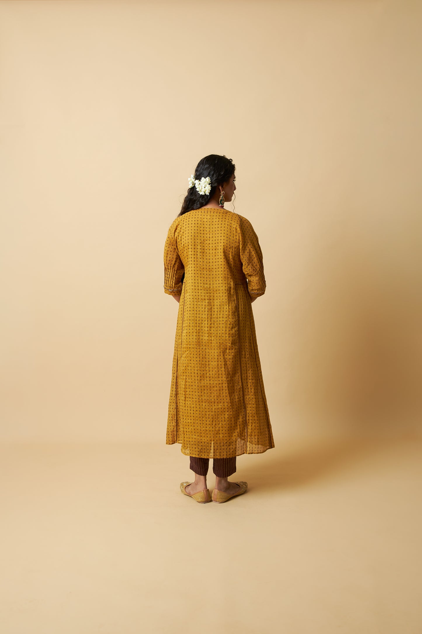 Sunehri Adaa Embroidered Tunic