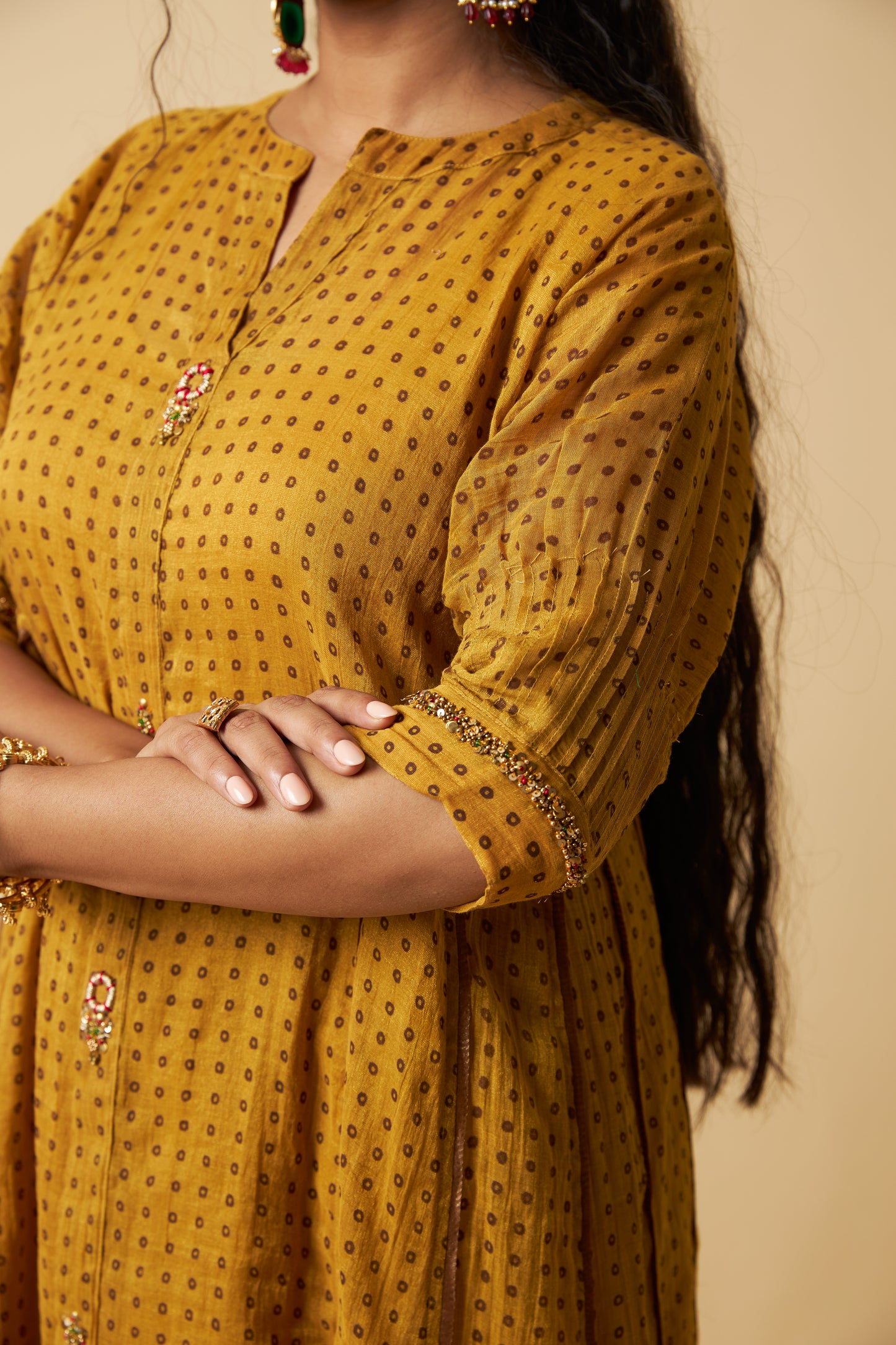 Sunehri Adaa Embroidered Tunic