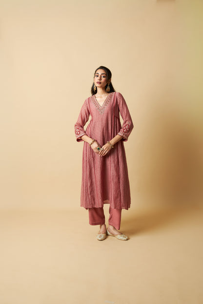 Bijli Begum Embroidered Kurta