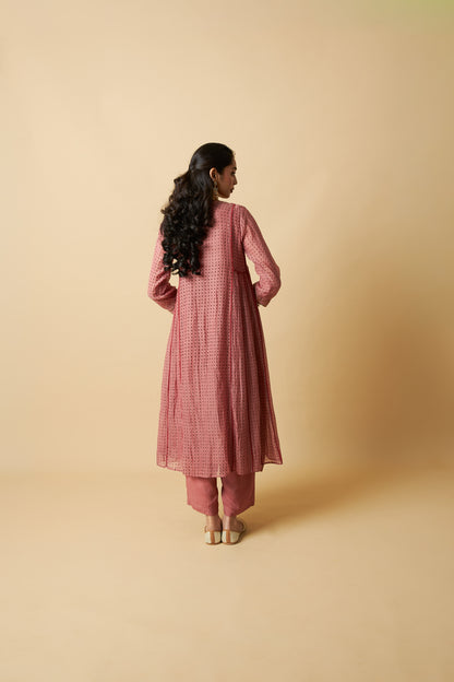 Bijli Begum Embroidered Kurta