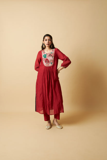Kumkum Embroidered Kurta Set- Set of 3