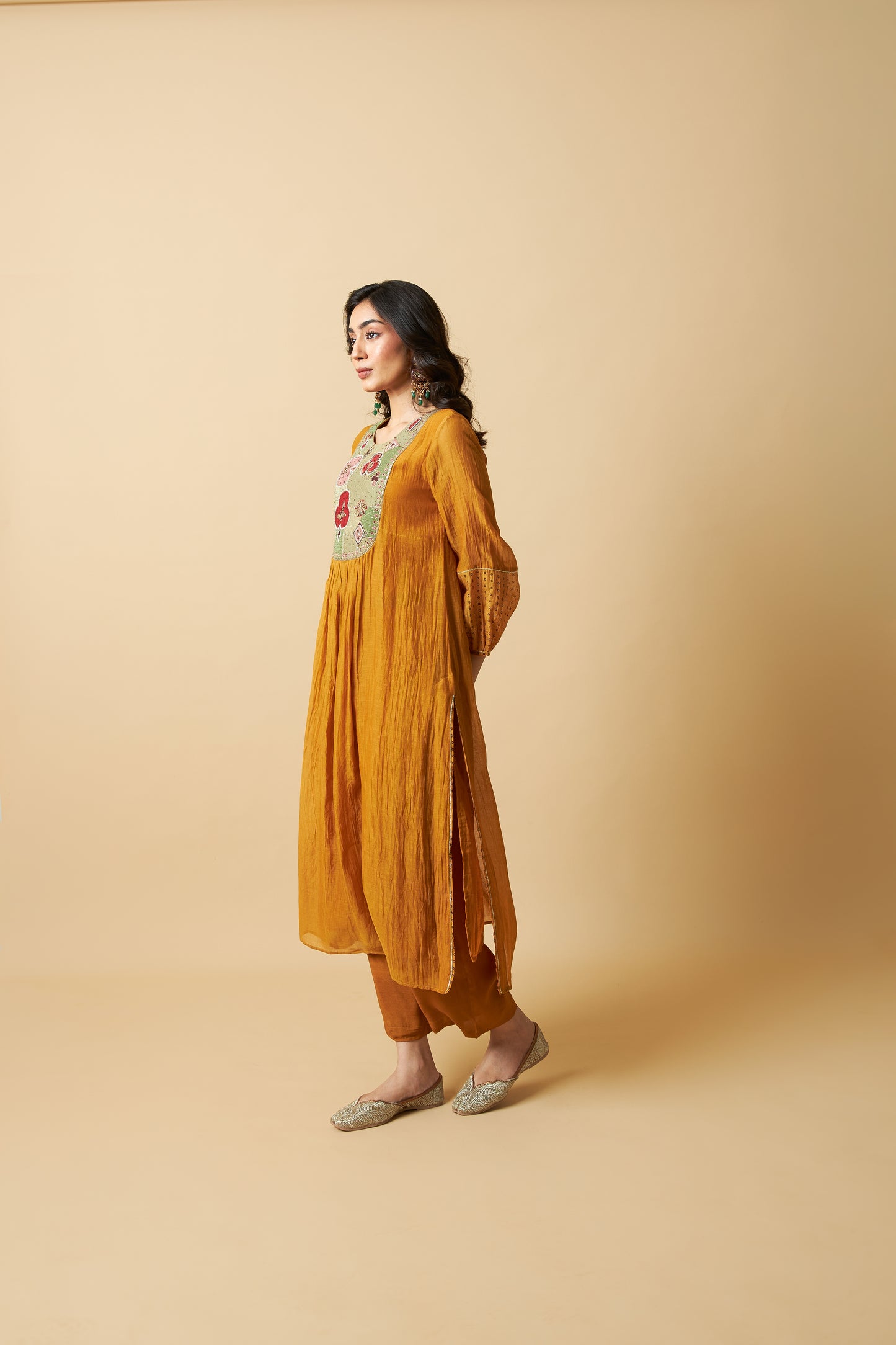 Genda Phool Embroidered Kurta Set- Set of 3