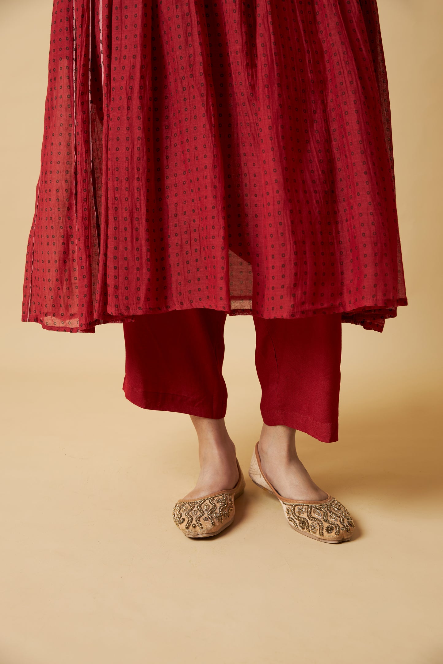Laal Gulal Embroidered Kurta Set- Set of 3