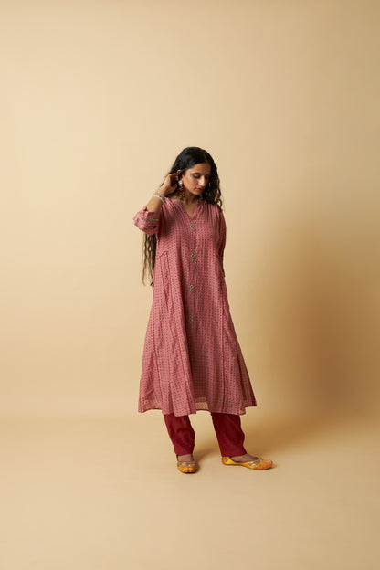 Gulabi Koyal Embroidered Tunic