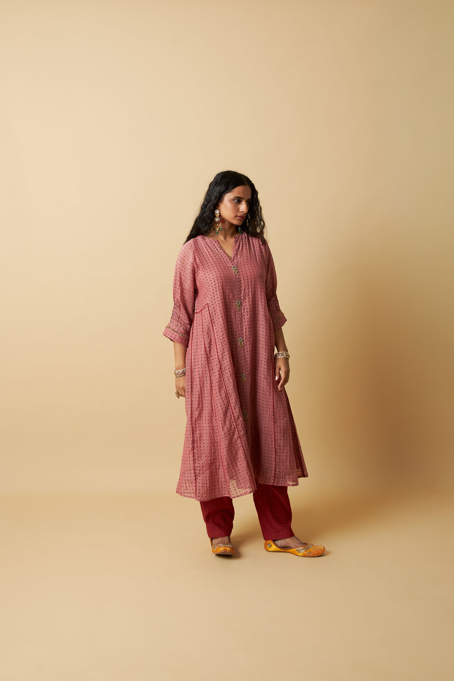 Gulabi Koyal Embroidered Tunic