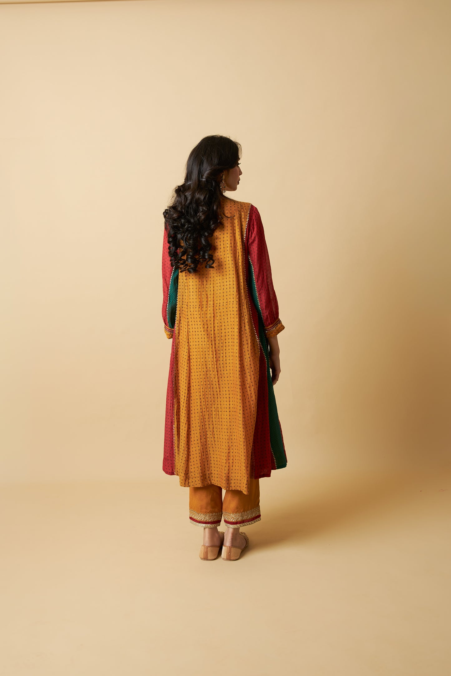 Rang Rasiya Embroidered Kurta