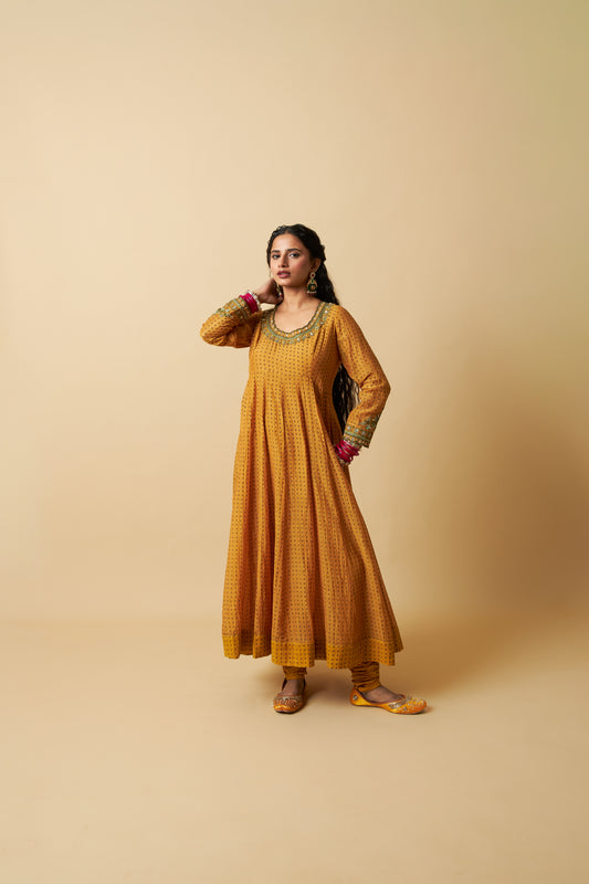 Madhubala Embroidered Anarkali Kurta