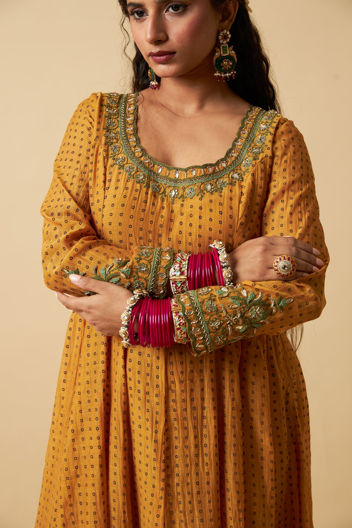 Madhubala Embroidered Kurta Set- Set of 3