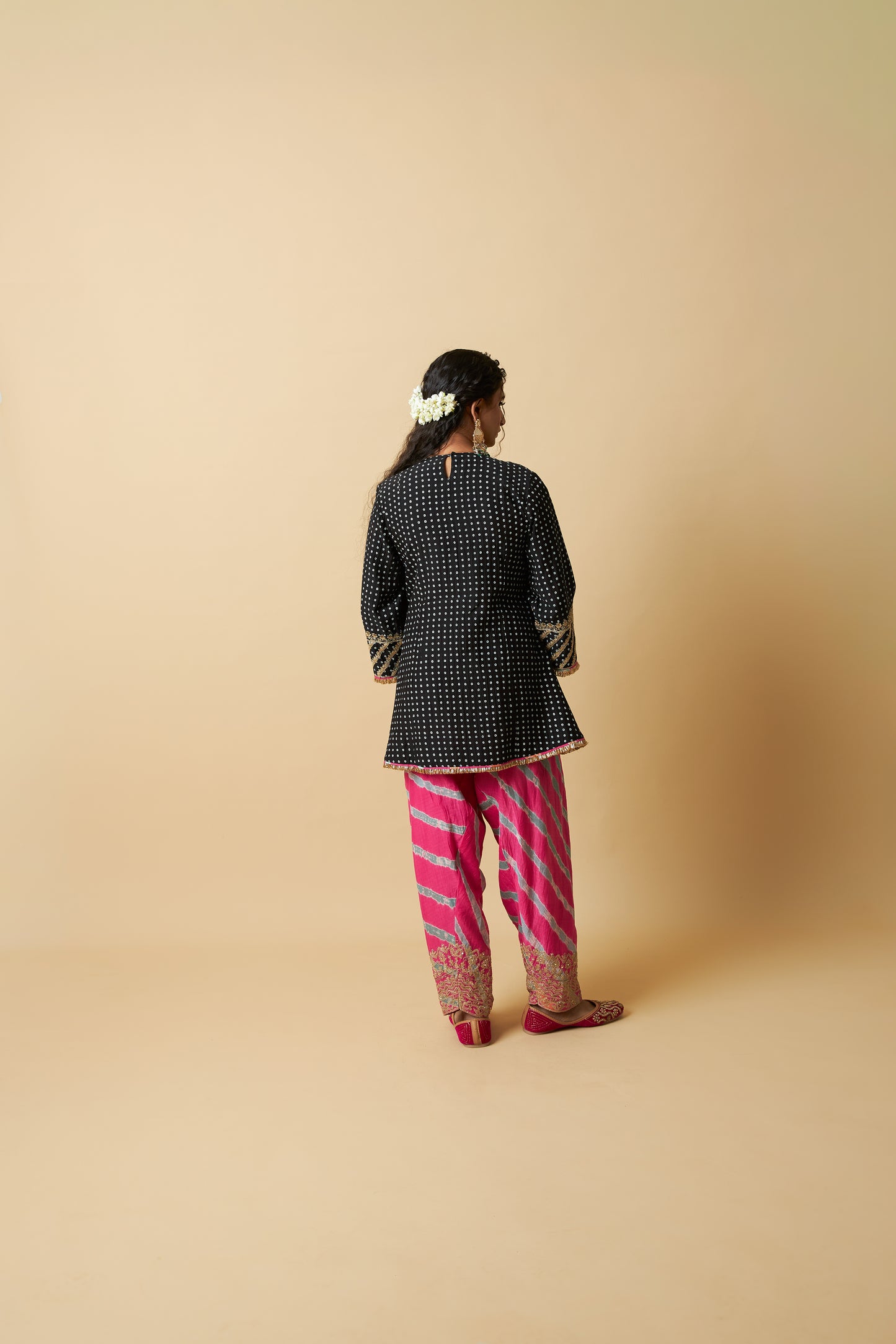 Kaali Rangili Embroidered Kurta