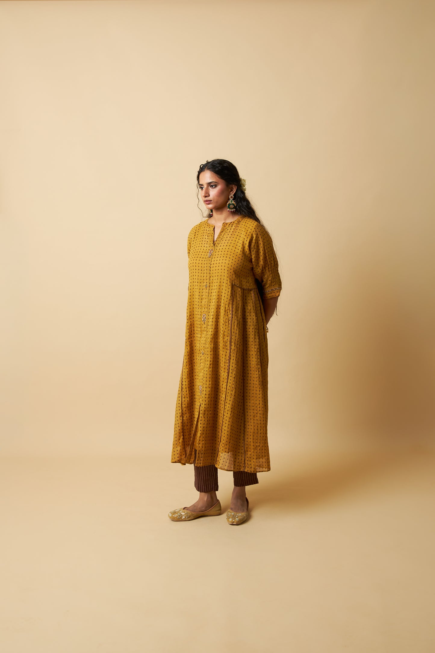Sunehri Adaa Embroidered Tunic