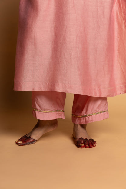 Alankrita embroidered kurta set