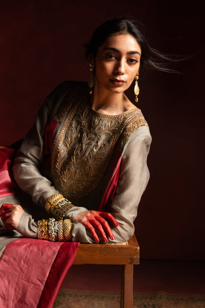 Kanaklata embroidered kurta