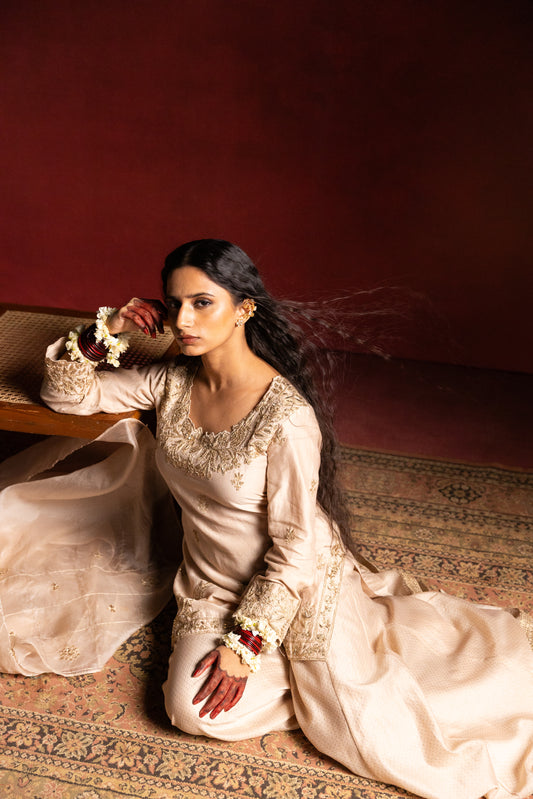 Chandrika embroidered kurta