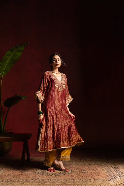 Shama-e-Awadh embroidered kaftan- Maroon