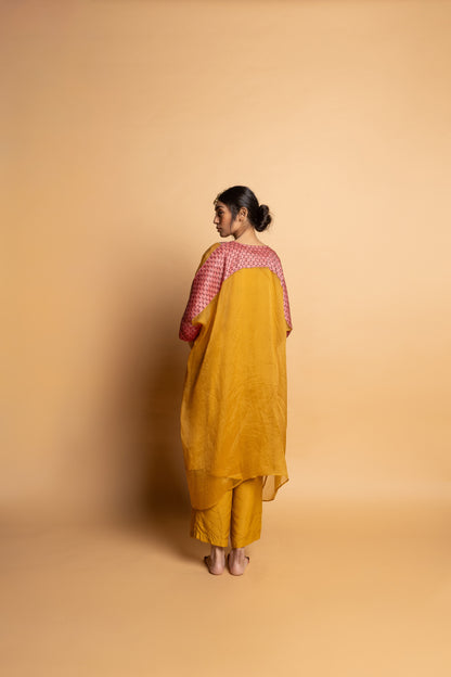 Ratnaanini embroidered kaftan set- Mustard