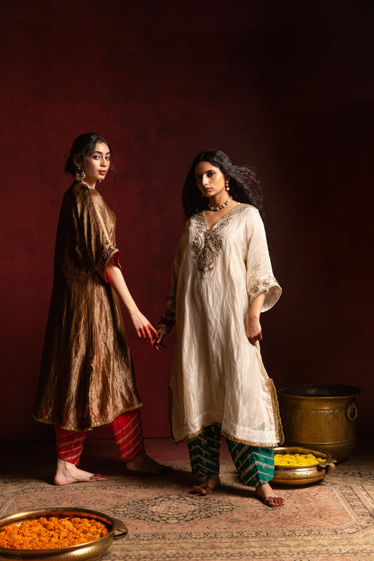 Nazakat Embroidered Kaftan Set- Brown (Ready to Ship) - Set Of 2
