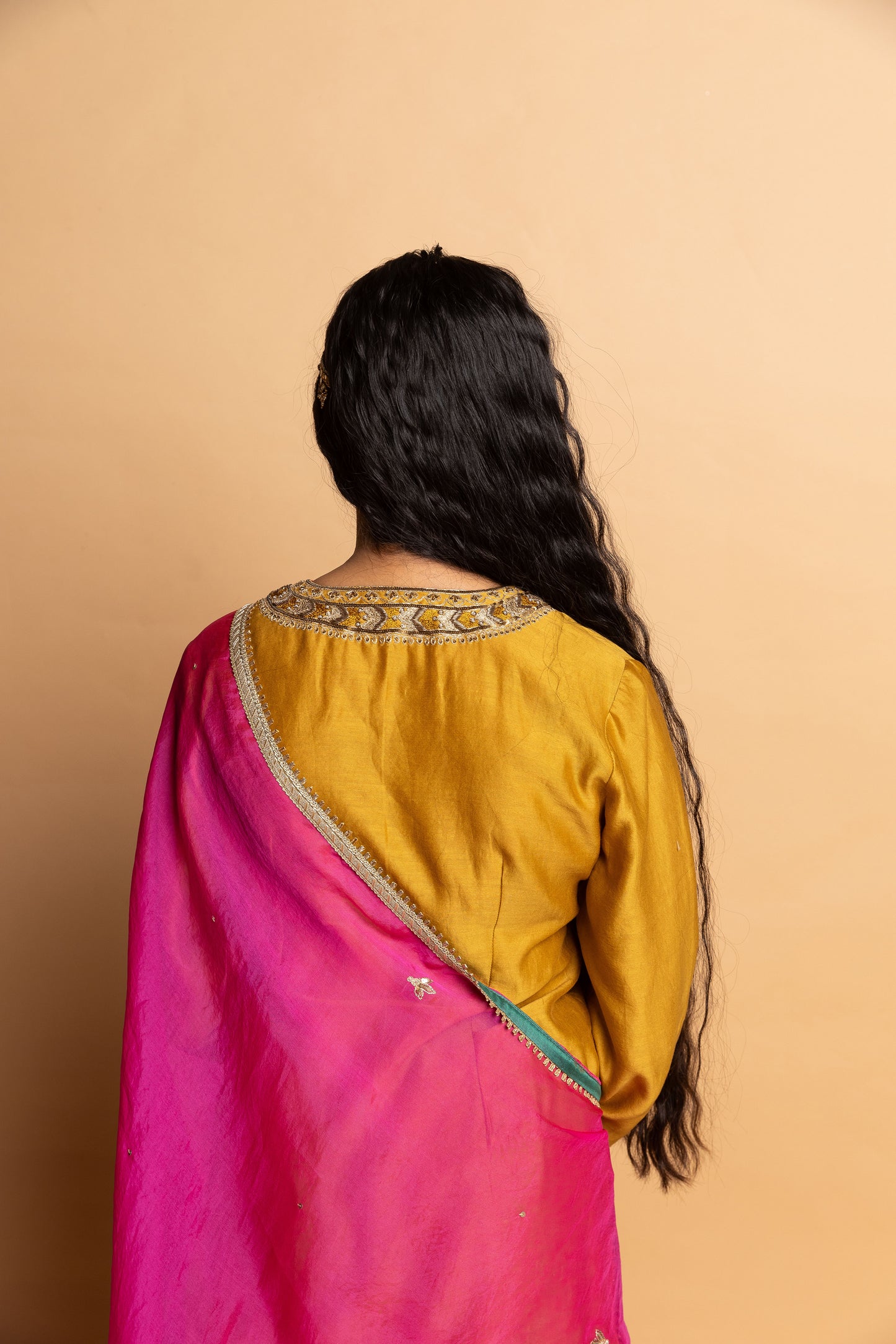 Hemangi embroidered dupatta- Hot pink