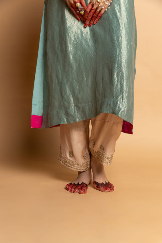 Zeb-e-Taj embroidered pants