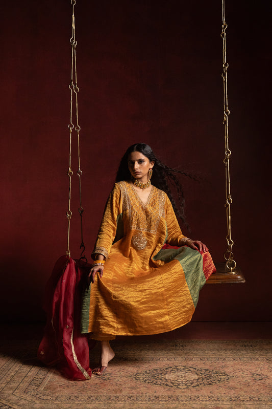 Zari Zauq embroidered kurta