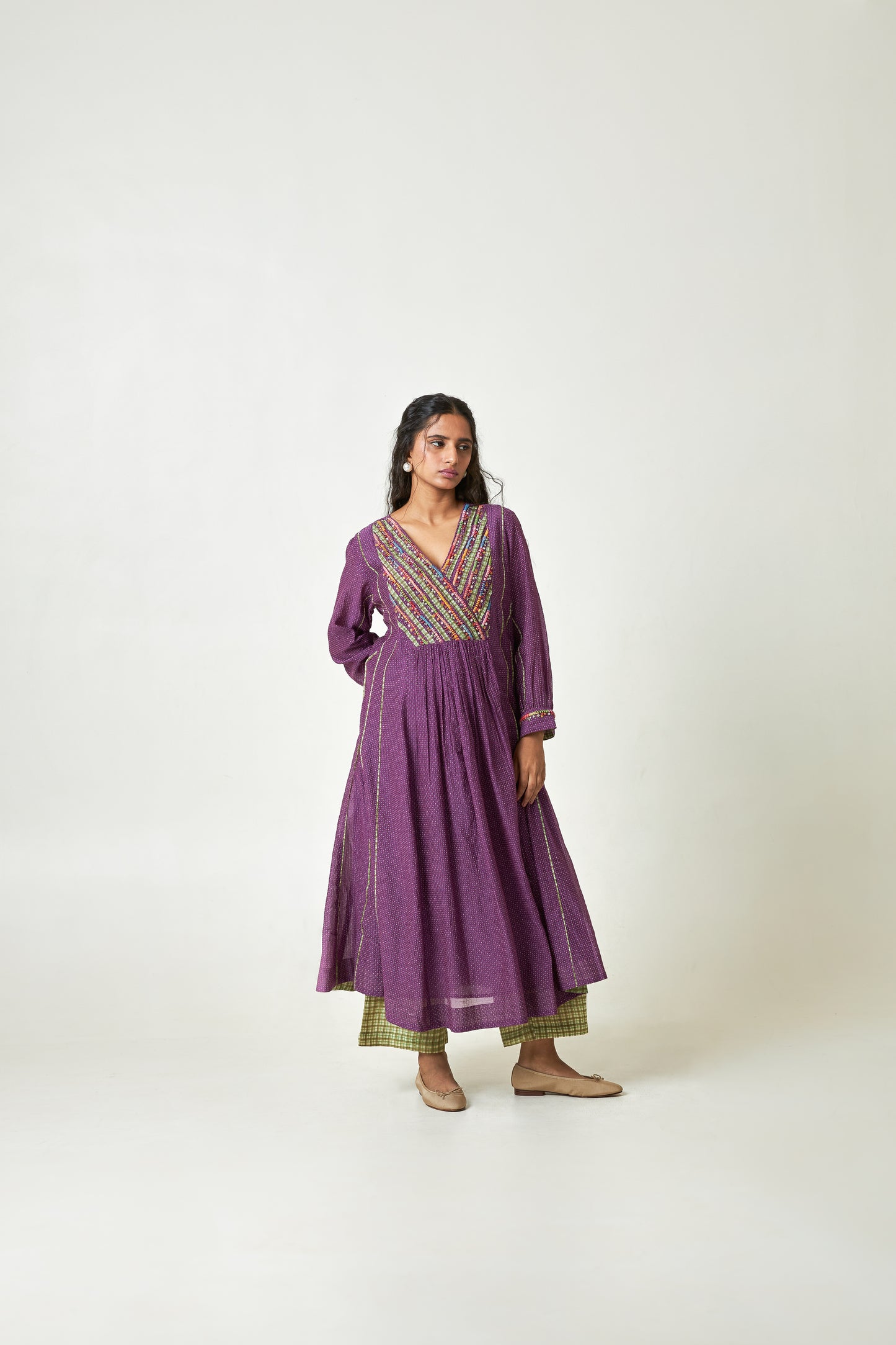 Grape Sun Embroidered kurta set- Set of 3