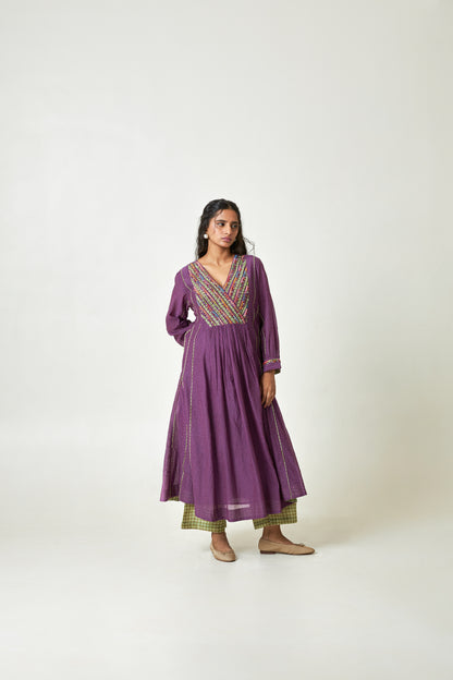 Grape Sun Embroidered kurta