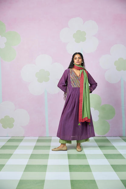 Grape Sun Embroidered kurta set- Set of 3